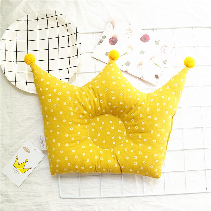 1Pcs Baby Pillows Cute Cartoon Pillow Anti Deflection Head Geometric Crown Shaped Breathable Infant Pillow Nursing Sleep Support